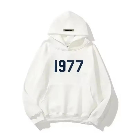 1977 Hoodie – Unisex Basic Hoodie met Retro Jaarprint